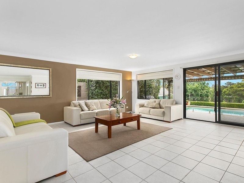 22 Pinetree Drive, Carlingford NSW 2118