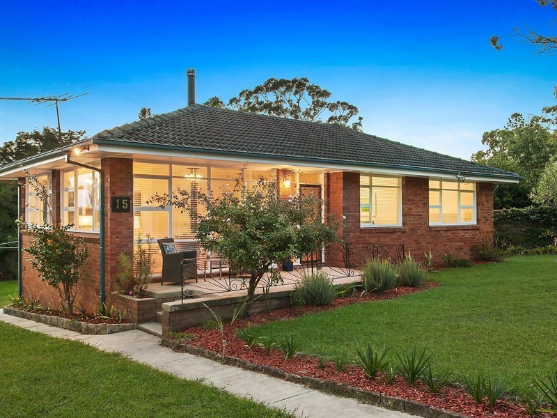 15 Koombalah Avenue, Turramurra NSW 2074