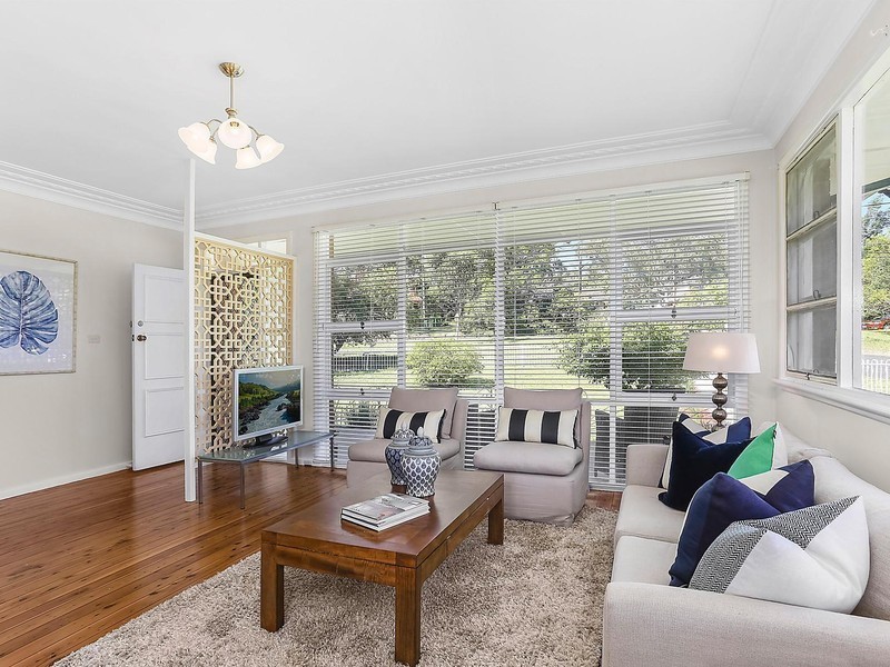 15 Koombalah Avenue, Turramurra NSW 2074