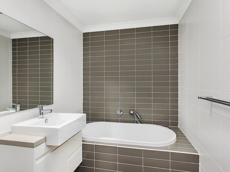 17 Seamist Avenue, Ermington NSW 2115