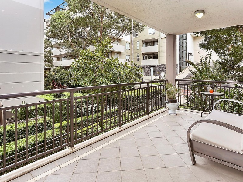 11/141 Bowden Street, Meadowbank NSW 2114