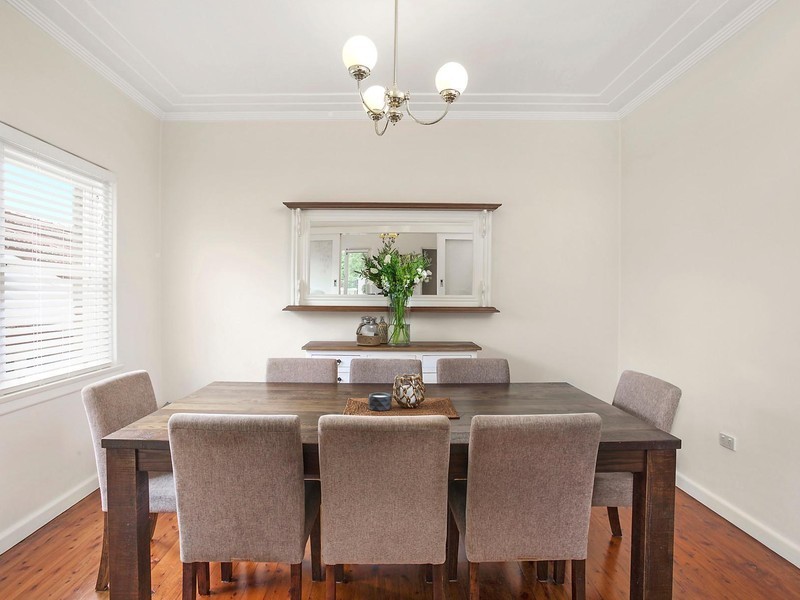 11 Maze Avenue, Ryde NSW 2112