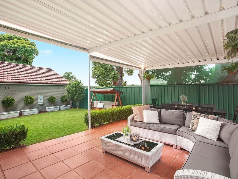 11 Maze Avenue, Ryde NSW 2112