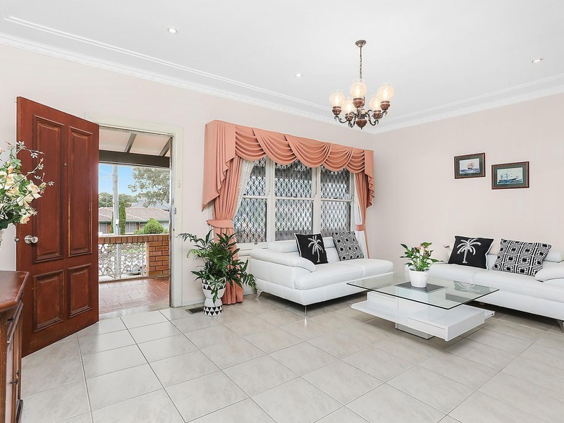 76 Adderton Road, Carlingford NSW 2118