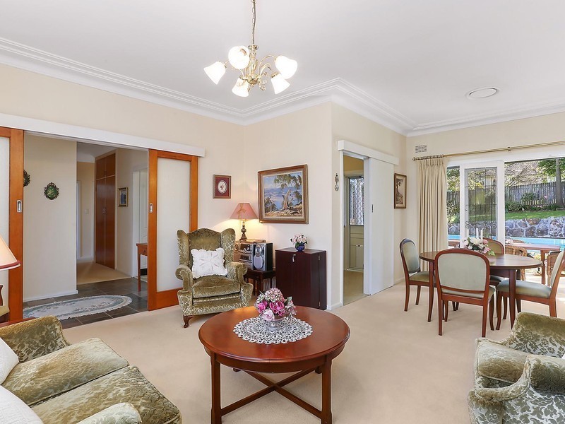 10 Barellan Avenue, Carlingford NSW 2118