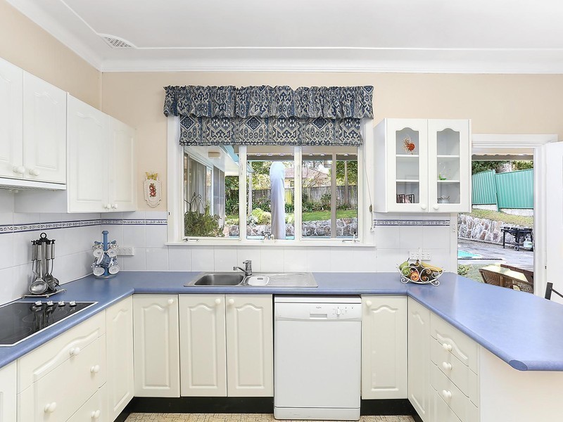 10 Barellan Avenue, Carlingford NSW 2118