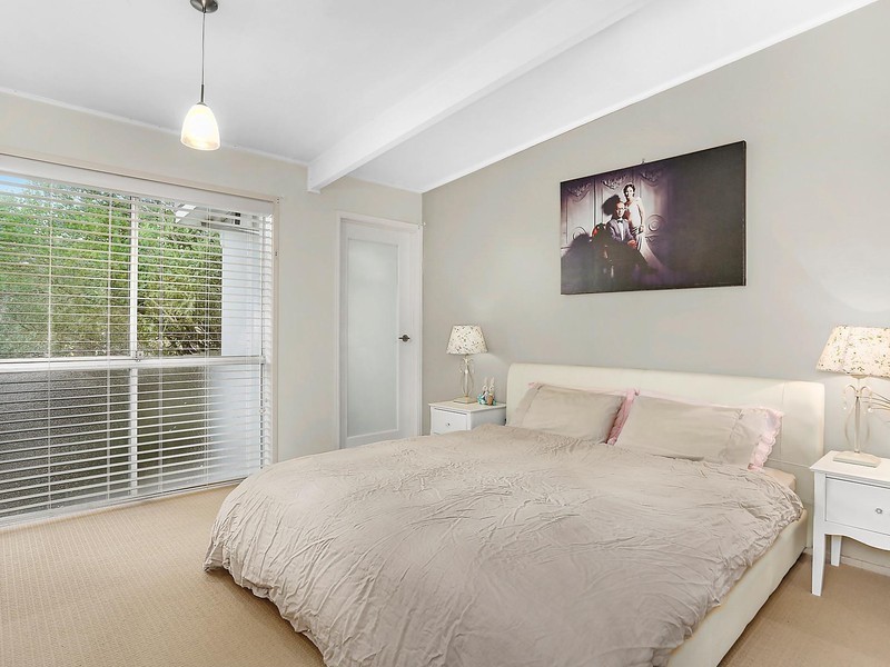 8 Woodstock Road, Carlingford NSW 2118