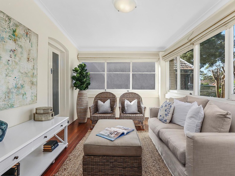 305 Rowe Street, Eastwood NSW 2122