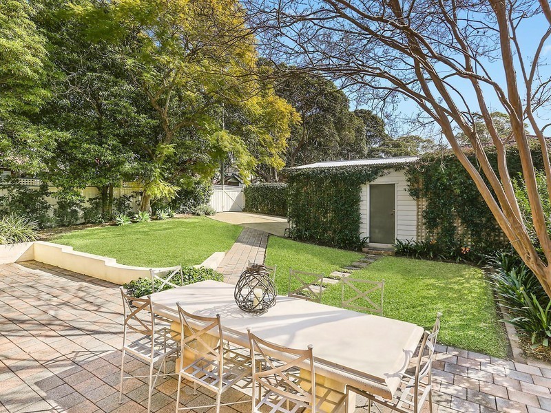 305 Rowe Street, Eastwood NSW 2122