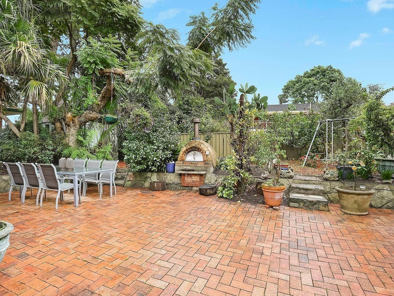 10 Lochinvar Parade, Carlingford NSW 2118