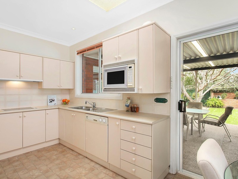 1 Lynbrae Avenue, Beecroft NSW 2119