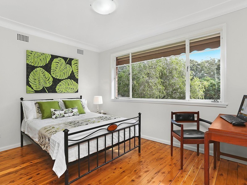 4 Kinson Crescent, Denistone NSW 2114