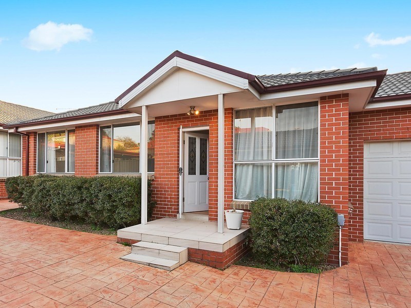 2/2 Clanwilliam Street, Eastwood NSW 2122