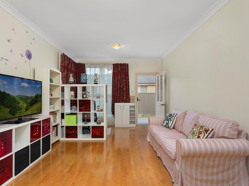 2/2 Clanwilliam Street, Eastwood NSW 2122