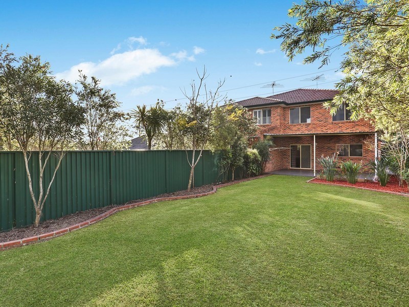 27 Honiton Avenue, Carlingford NSW 2118