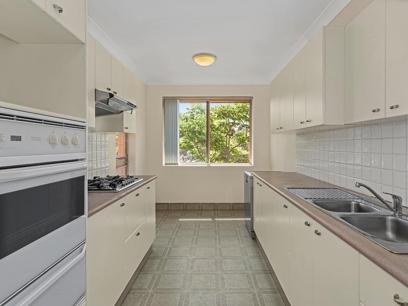 6/13 Lancaster Drive, Marsfield NSW 2122