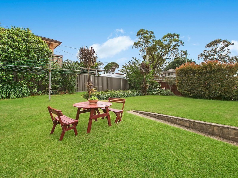 2 Loch Awe Crescent, Carlingford NSW 2118