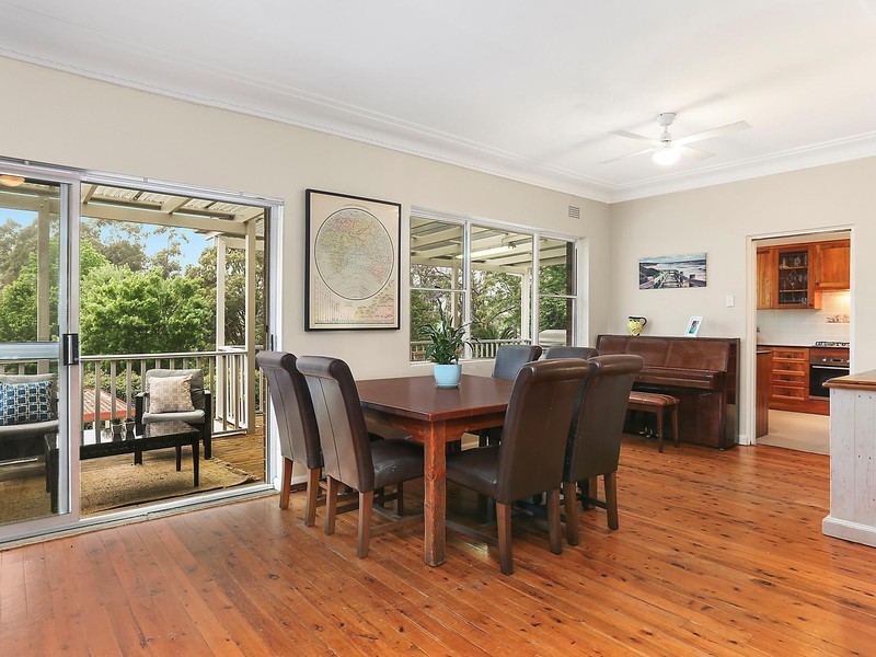 8 Glendower Avenue, Eastwood NSW 2122