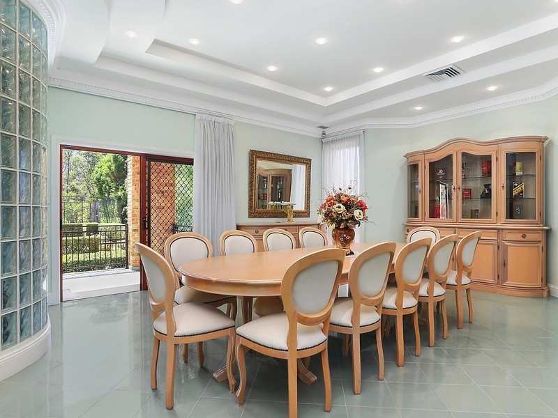 27 Larissa Avenue, West Pennant Hills NSW 2125