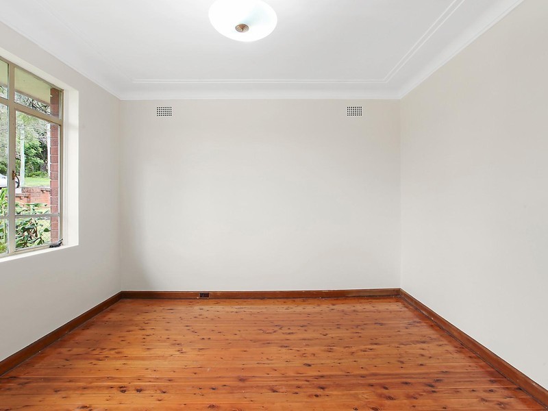 6 Holway Street, Eastwood NSW 2122