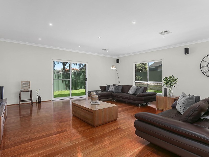 8 Lionel Avenue, North Ryde NSW 2113