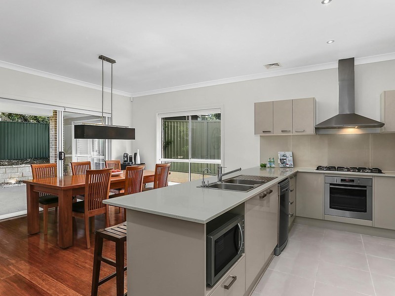 8 Lionel Avenue, North Ryde NSW 2113