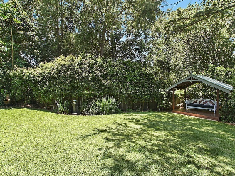 13 Lakeside Road, Eastwood NSW 2122