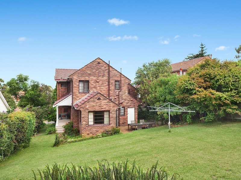 26 Sluman Street, Denistone West NSW 2114