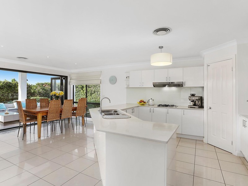 27 Jonquil Parade, Kellyville NSW 2155