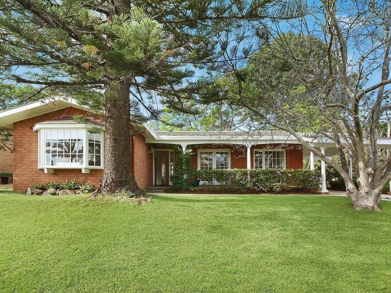 82 Arcadian Circuit, Carlingford NSW 2118