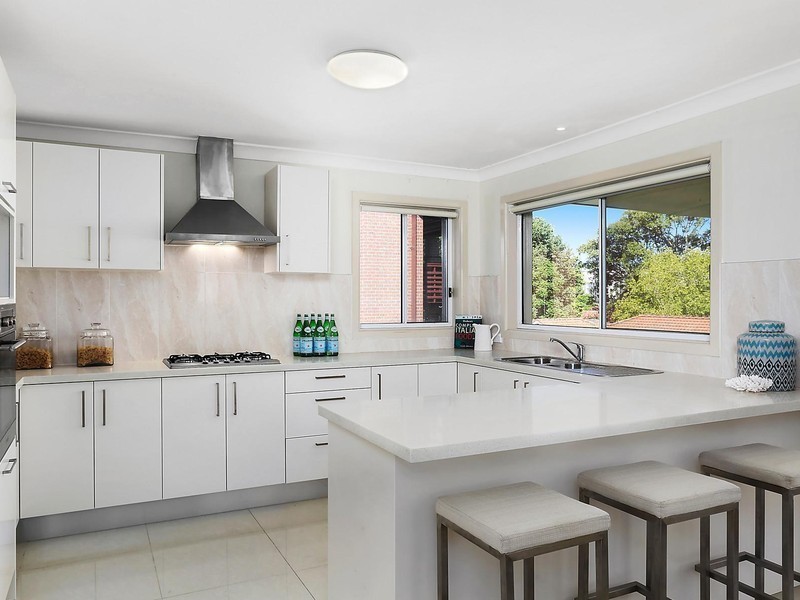 11 Hillcrest Avenue, Epping NSW 2121