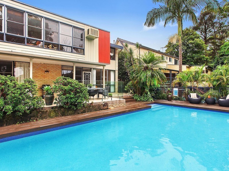 16 Gordon Crescent, Denistone NSW 2114