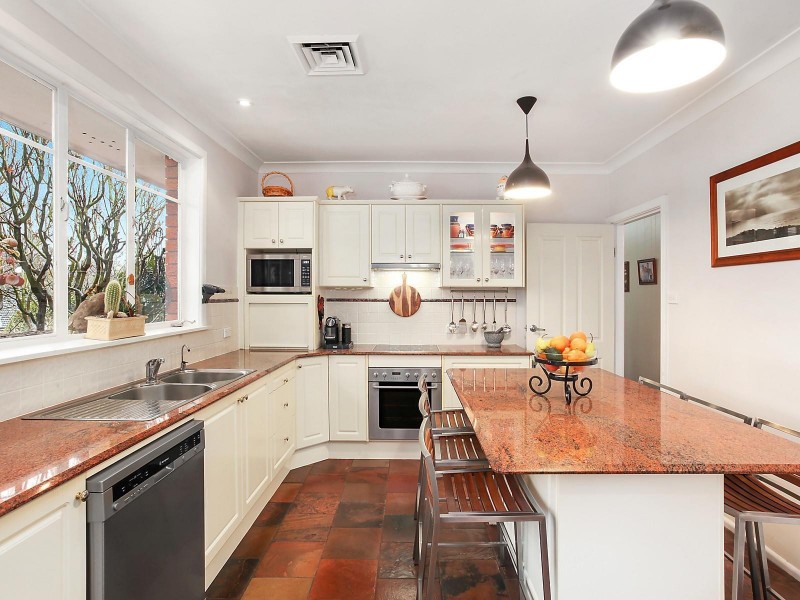 8 Craiglea Gardens, Carlingford NSW 2118