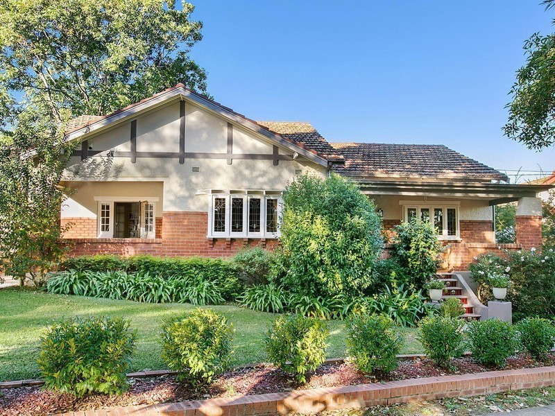 4 Eastwood Avenue, Eastwood NSW 2122