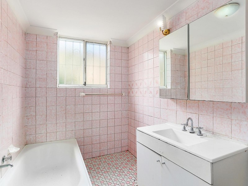 1/45 Third Avenue, Campsie NSW 2194