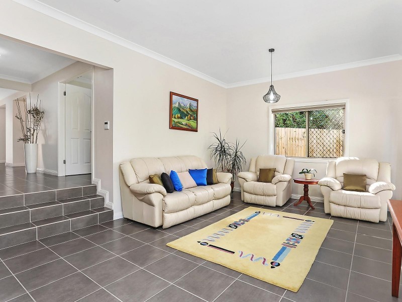 25 Harefield Close, North Epping NSW 2121