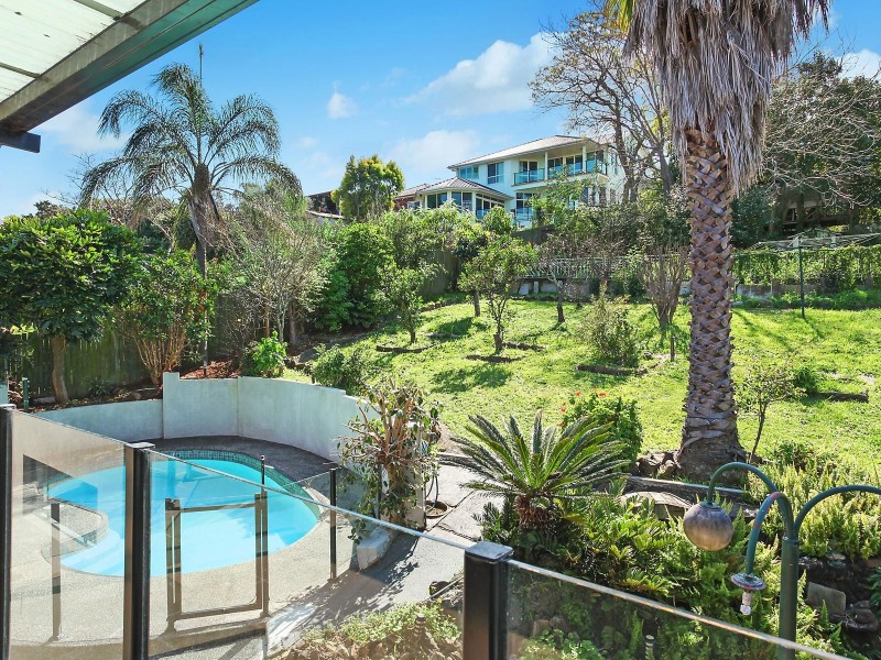 68 Dandarbong Avenue, Carlingford NSW 2118