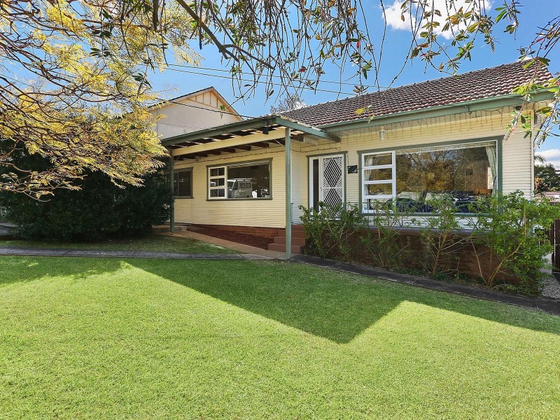 6 Montgomery Road, Carlingford NSW 2118