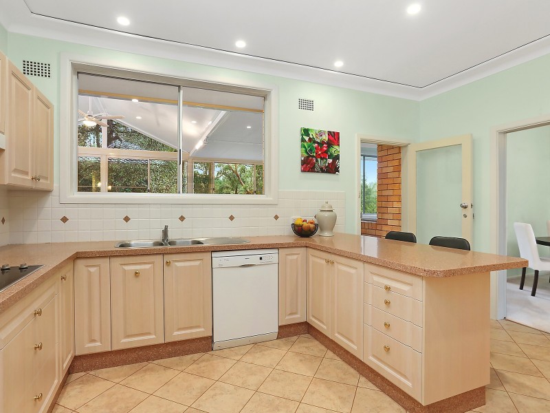 52 Lyndon Way, Beecroft NSW 2119