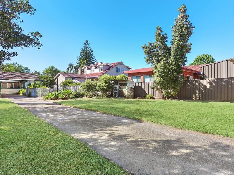 99 Bowden Street, Ryde NSW 2112