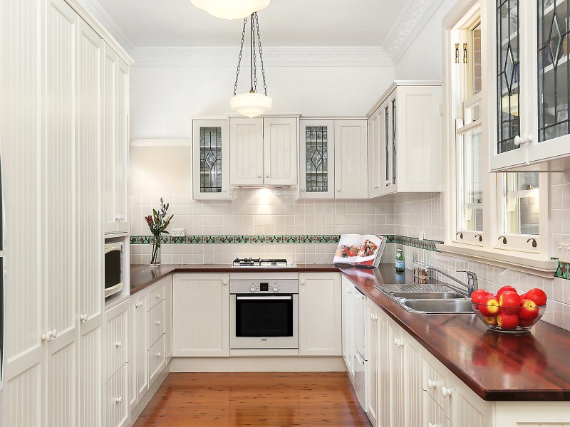 10 Cocos Avenue, Eastwood NSW 2122