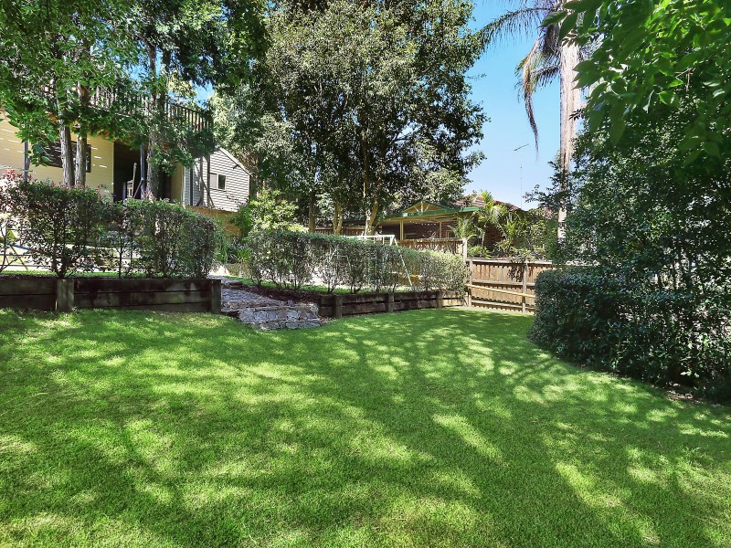 8 Read Street, Eastwood NSW 2122