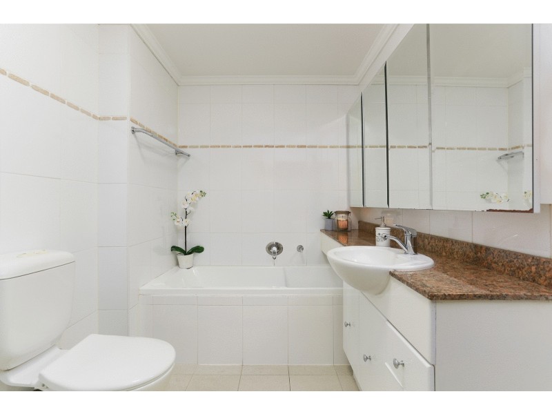 13/7 Crystal Street, Waterloo NSW 2017