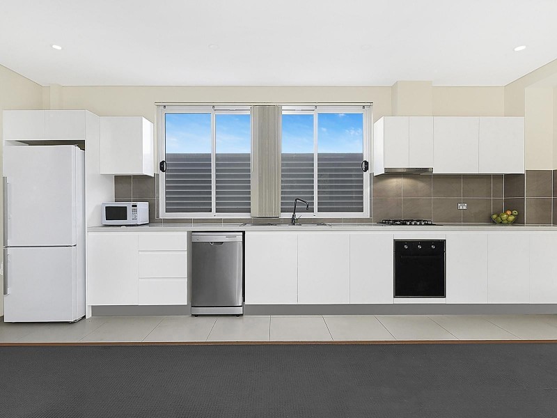 4/173 Adderton Road, Carlingford NSW 2118