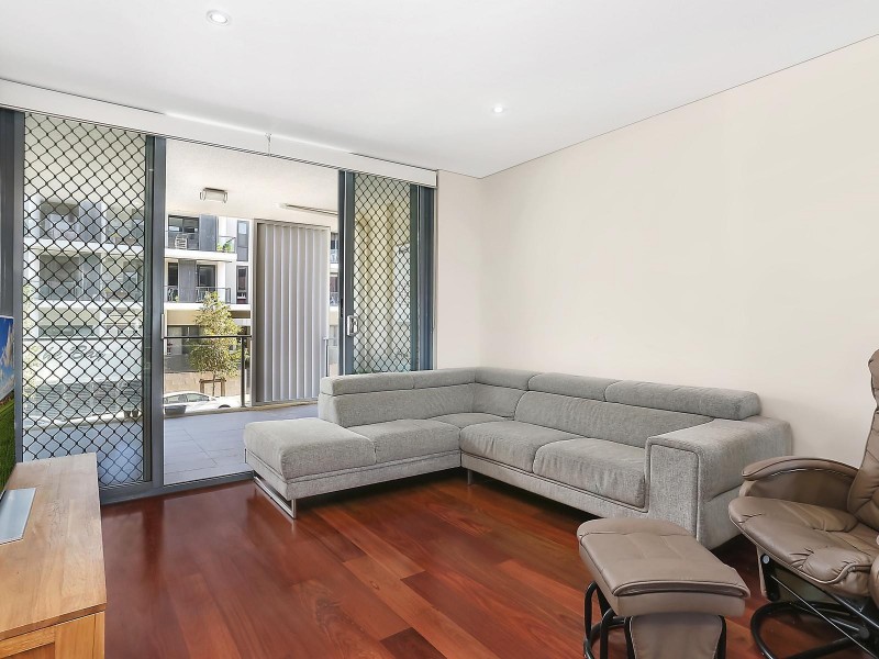 18/4-8 Angas Street, Meadowbank NSW 2114