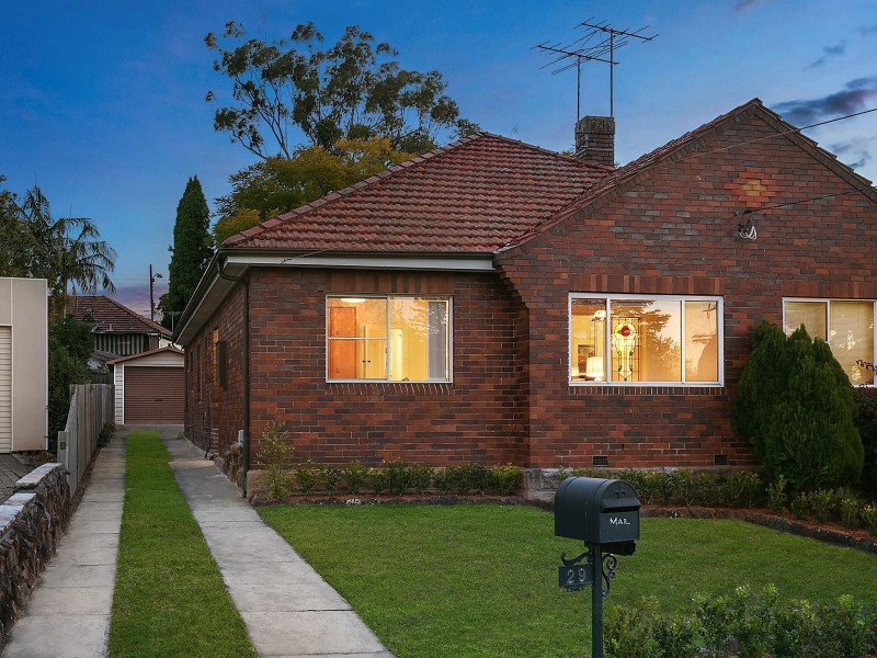 29 Russell Street, Denistone East NSW 2112