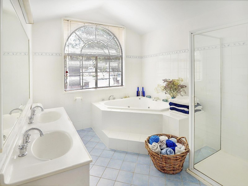 16B Brucedale Avenue, Epping NSW 2121