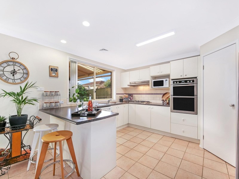 5 Mimosa Grove, Glenwood NSW 2768