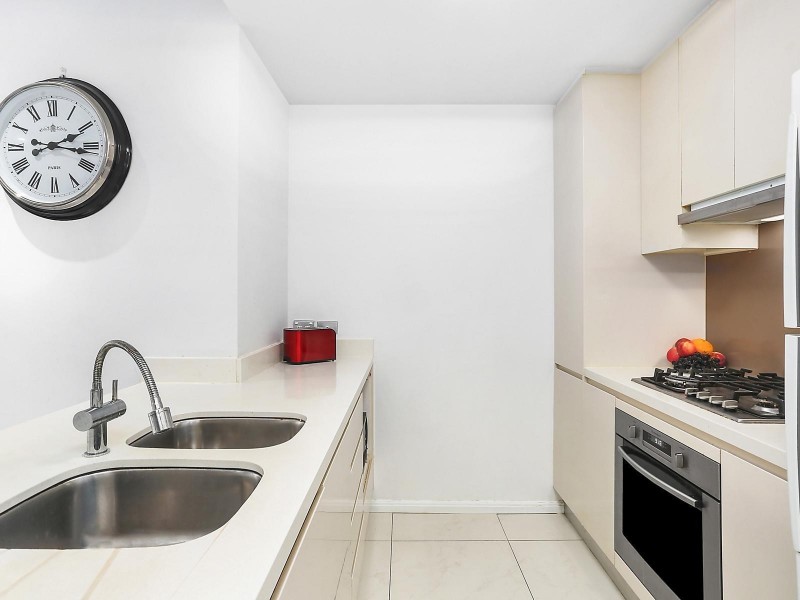 128/28 Ferntree Place, Epping NSW 2121