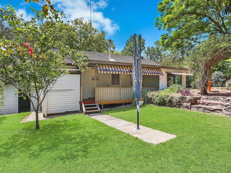 2 Braidwood Avenue, North Epping NSW 2121